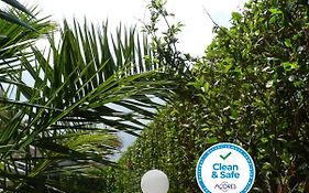 Azores Garden House - Private Suites & Private Apartments